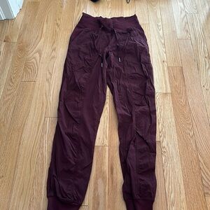 maroon lululemon joggers